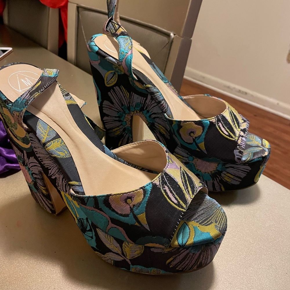Floral Platform Heels